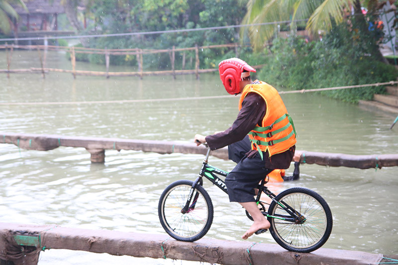 nhan vien hvnet vui choi tet ga tai khu du lich lan vuong ben tre hinh anh 4