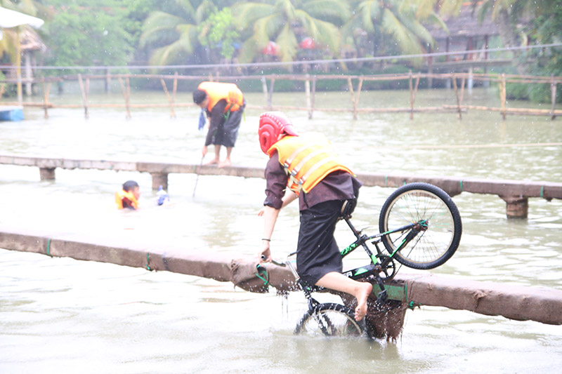 nhan vien hvnet vui choi tet ga tai khu du lich lan vuong ben tre hinh anh 6