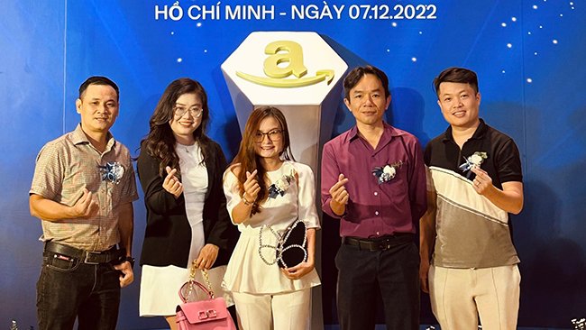 photo of 'HVNet Group tham gia đêm hội tri ân Amazon Awards 2022'